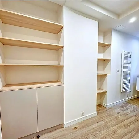 Apartment - 2 Suites, Air Conditioning, Beaches And Walk To Center Cannes